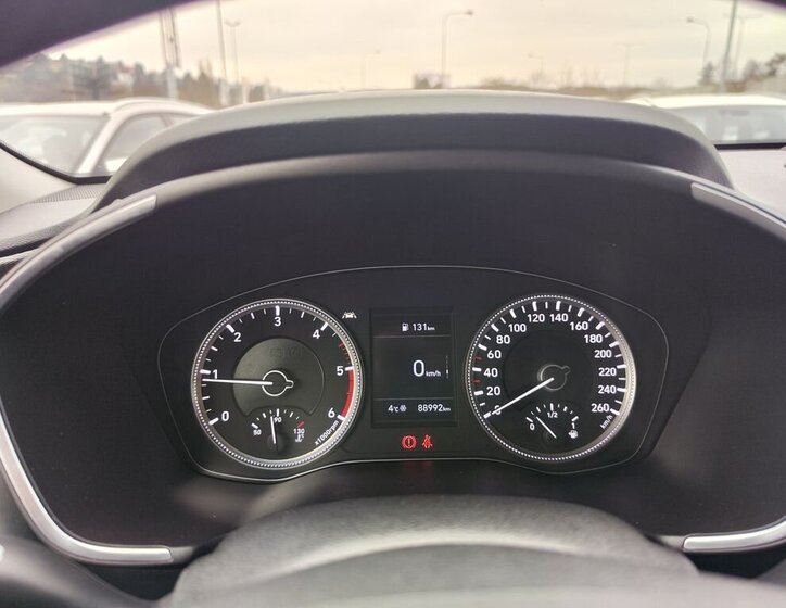 Hyundai Santa Fe SUV 2,0 l 110 kw