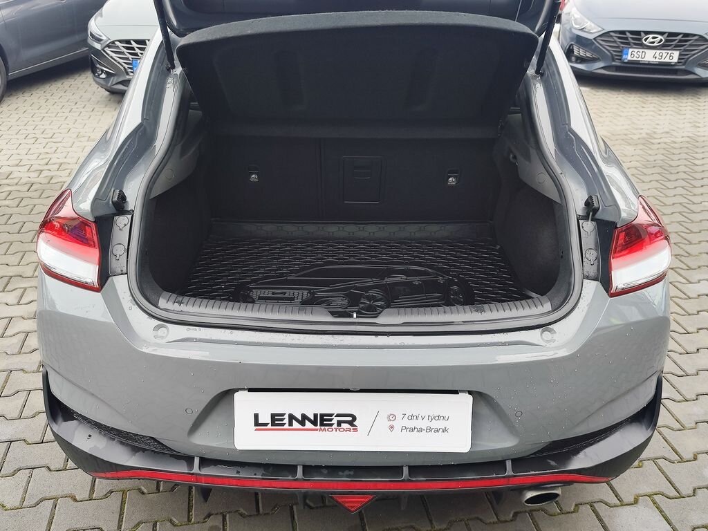 Hyundai i30 Liftback 1,5 l 117 kw