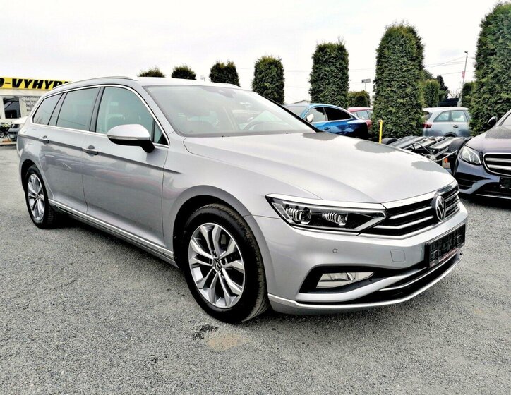 Volkswagen Passat Kombi 2,0 l 90 kw