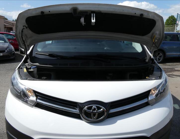 Toyota ProAce 29