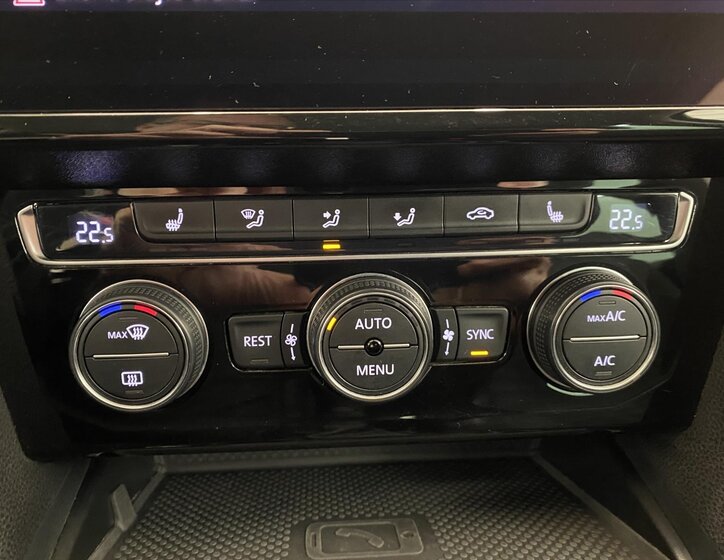 Volkswagen Passat 19