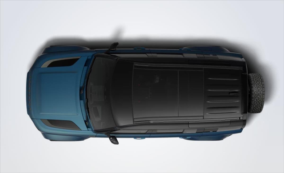 Land Rover Defender SUV 4,4 l 467 kw