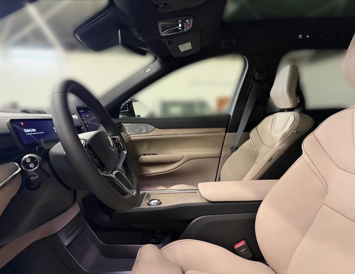 Volvo EX90 SUV / Terénní 0,0 380 kw