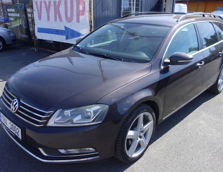 Volkswagen Passat 1
