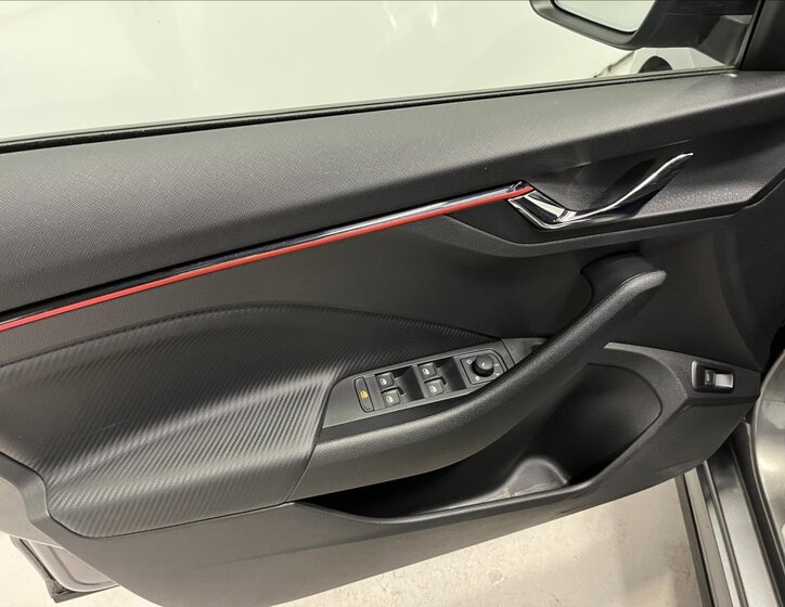 Škoda Kamiq SUV 999,0 85 kw