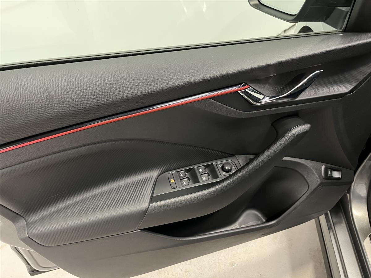 Škoda Kamiq SUV 999,0 85 kw