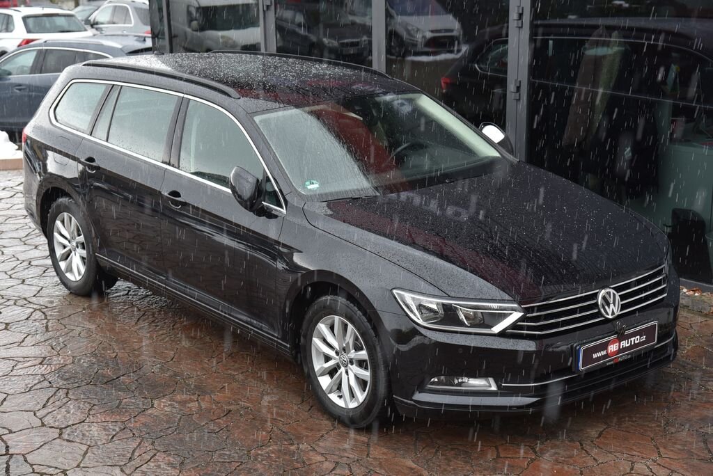 Volkswagen Passat Kombi 2,0 l 110 kw
