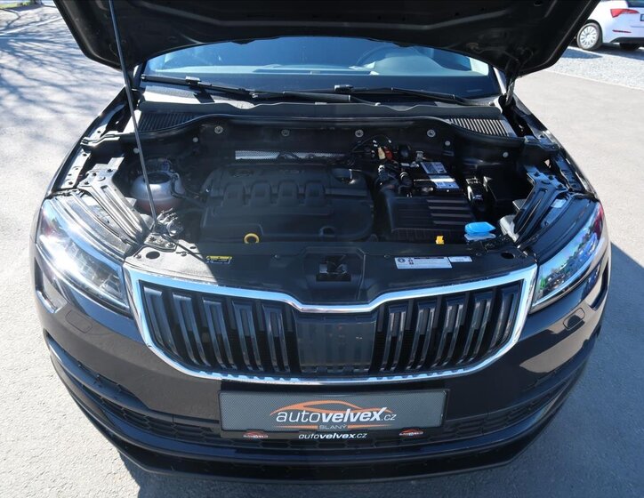 Škoda Karoq SUV / Terénní 1,6 l 85 kw