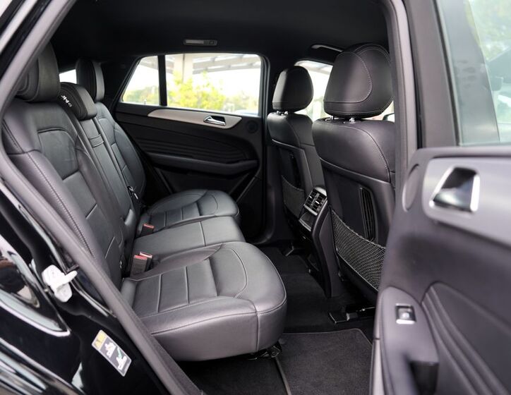 Mercedes-Benz GLE 28