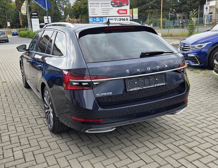 Škoda Superb 2