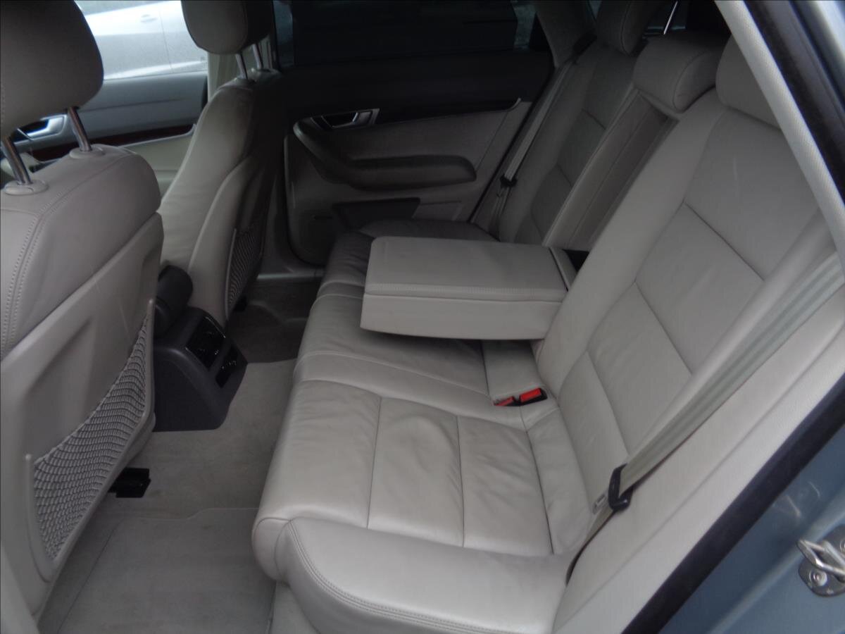 Audi A6 Kombi 3,0 l 176 kw