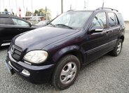 Mercedes-Benz Třídy M Kombi 2,7 l 120 kw