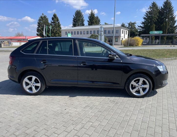 Škoda Rapid Hatchback 1,2 l 66 kw