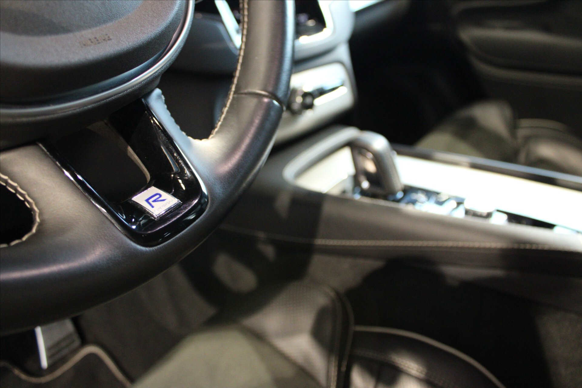 Volvo XC90 SUV / Terénní 2,0 l 173 kw