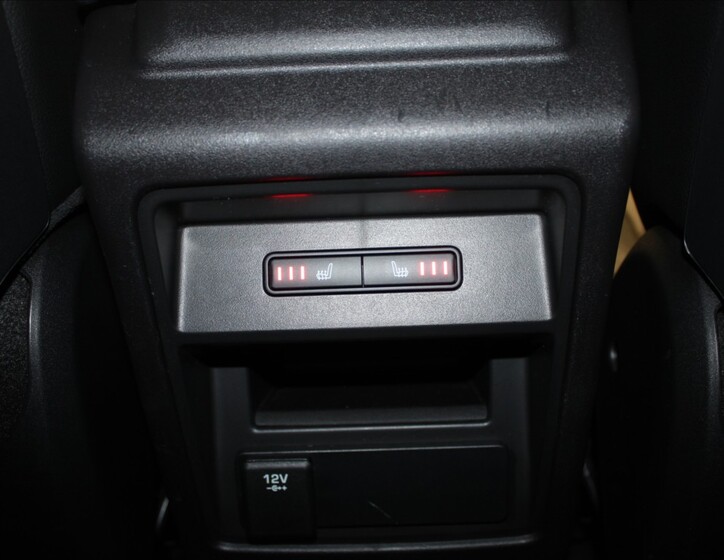 Land Rover Discovery Sport 22