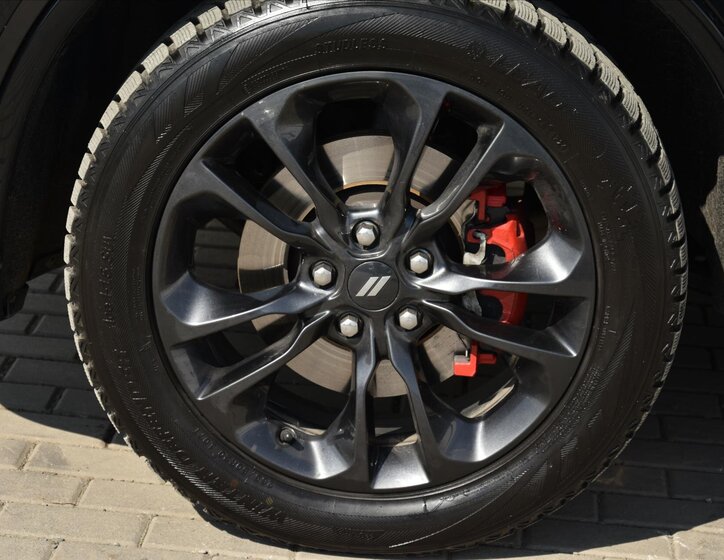 Dodge Durango SUV / Terénní 5,7 l 268 kw