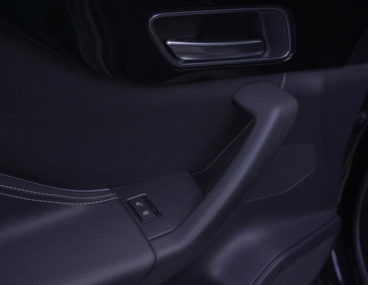 Jaguar F-Pace SUV / Terénní 2,0 l 184 kw