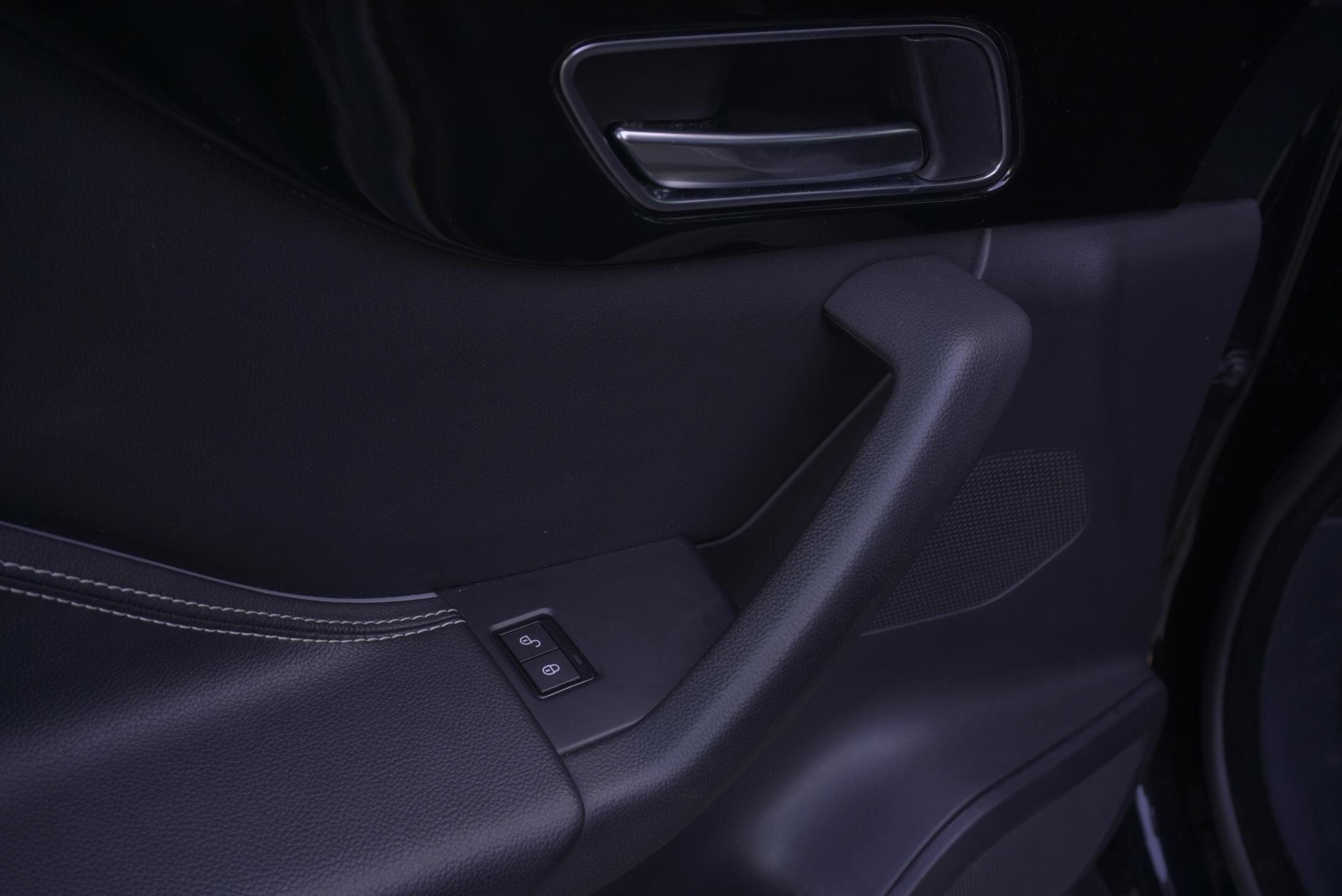 Jaguar F-Pace SUV / Terénní 2,0 l 184 kw