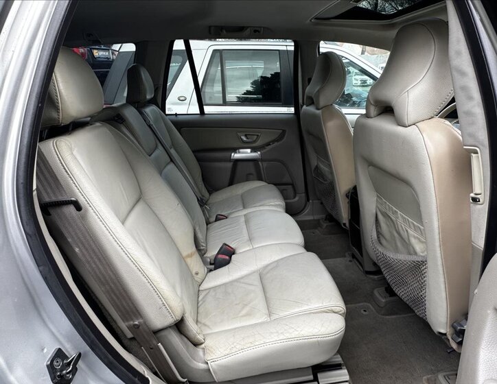 Volvo XC90 SUV / Terénní 2,4 l 120 kw