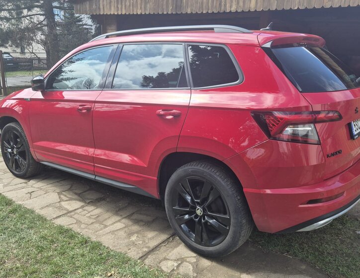 Škoda Karoq SUV / Terénní 1,5 l 110 kw