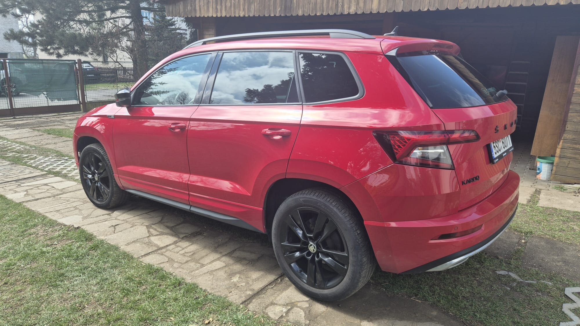 Škoda Karoq SUV / Terénní 1,5 l 110 kw