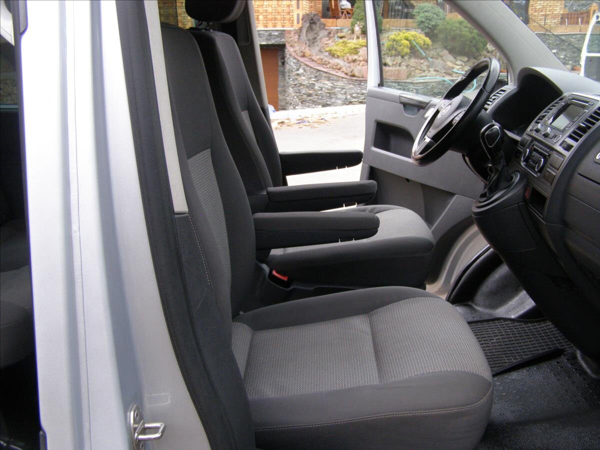 Volkswagen Caravelle Ostatní 2,0 l 103 kw