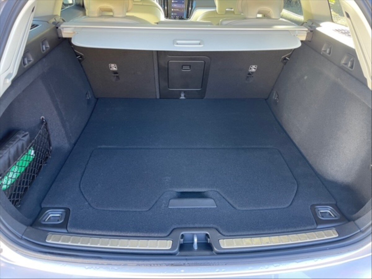 Volvo V60 Kombi 2,0 l 145 kw