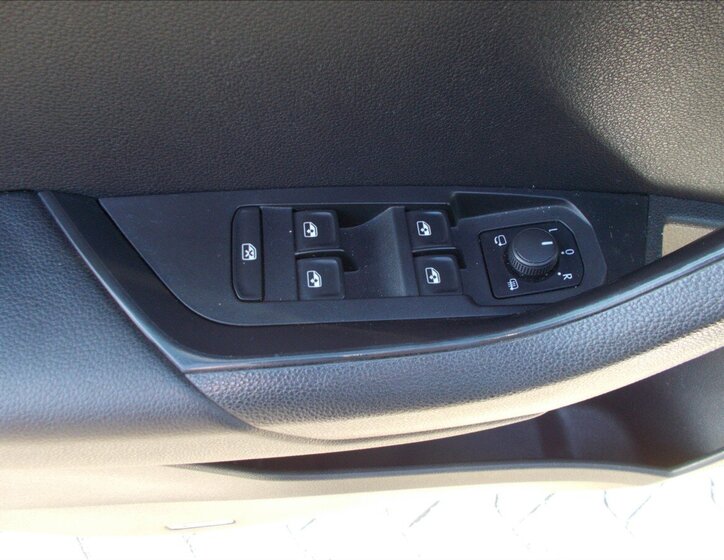 Škoda Karoq SUV / Terénní 2,0 l 110 kw