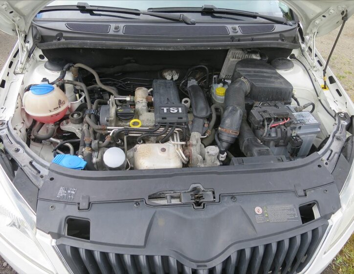 Škoda Roomster MPV 1,2 l 63 kw
