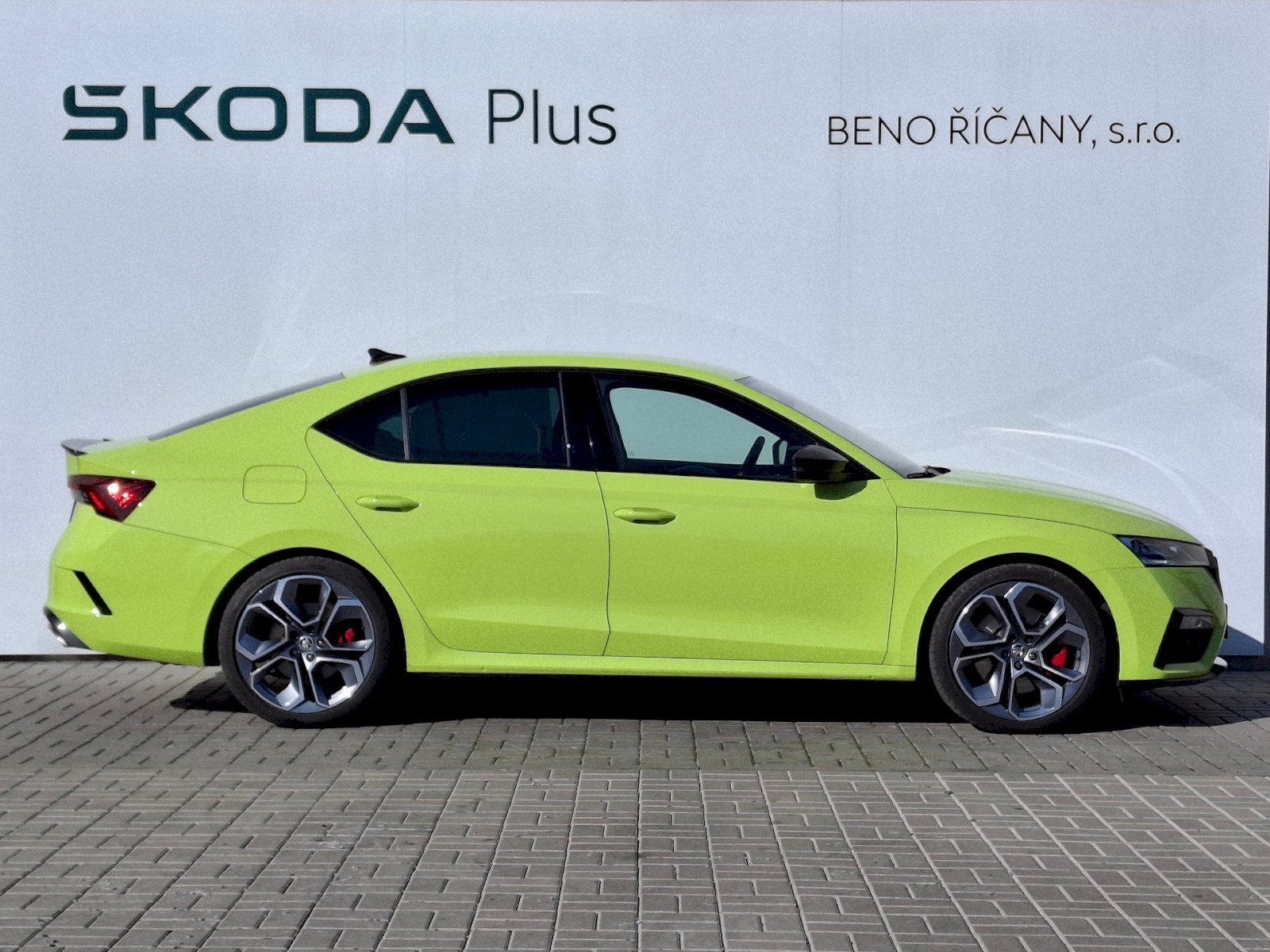 Škoda Octavia Sedan 2,0 l 180 kw