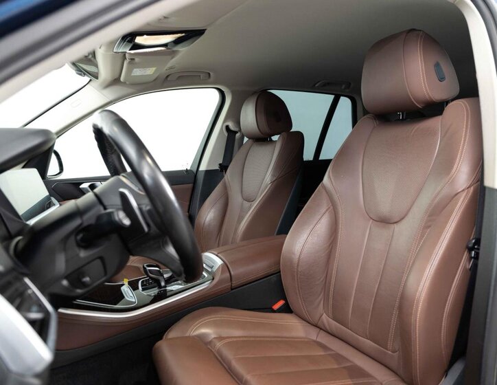 BMW X5 SUV / Terénní 3,0 l 210 kw