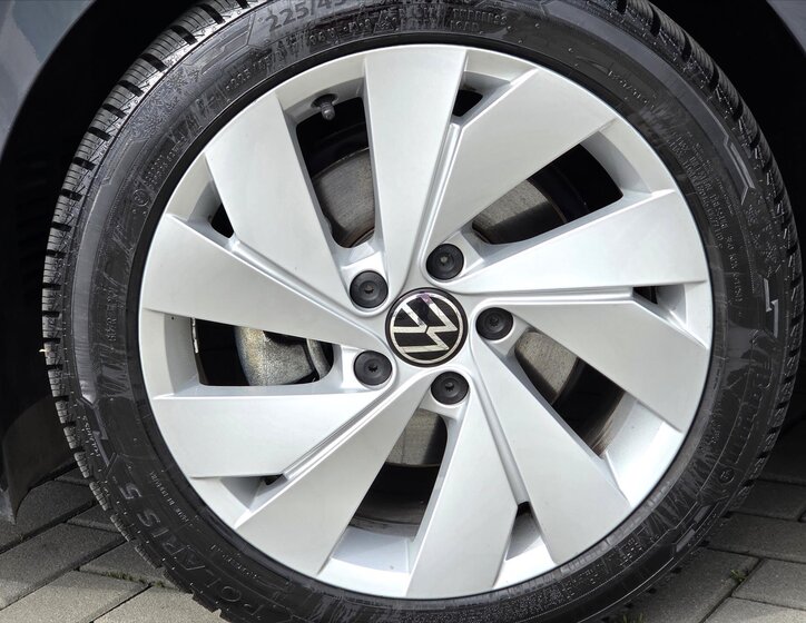 Volkswagen Golf Kombi 1,5 l 110 kw