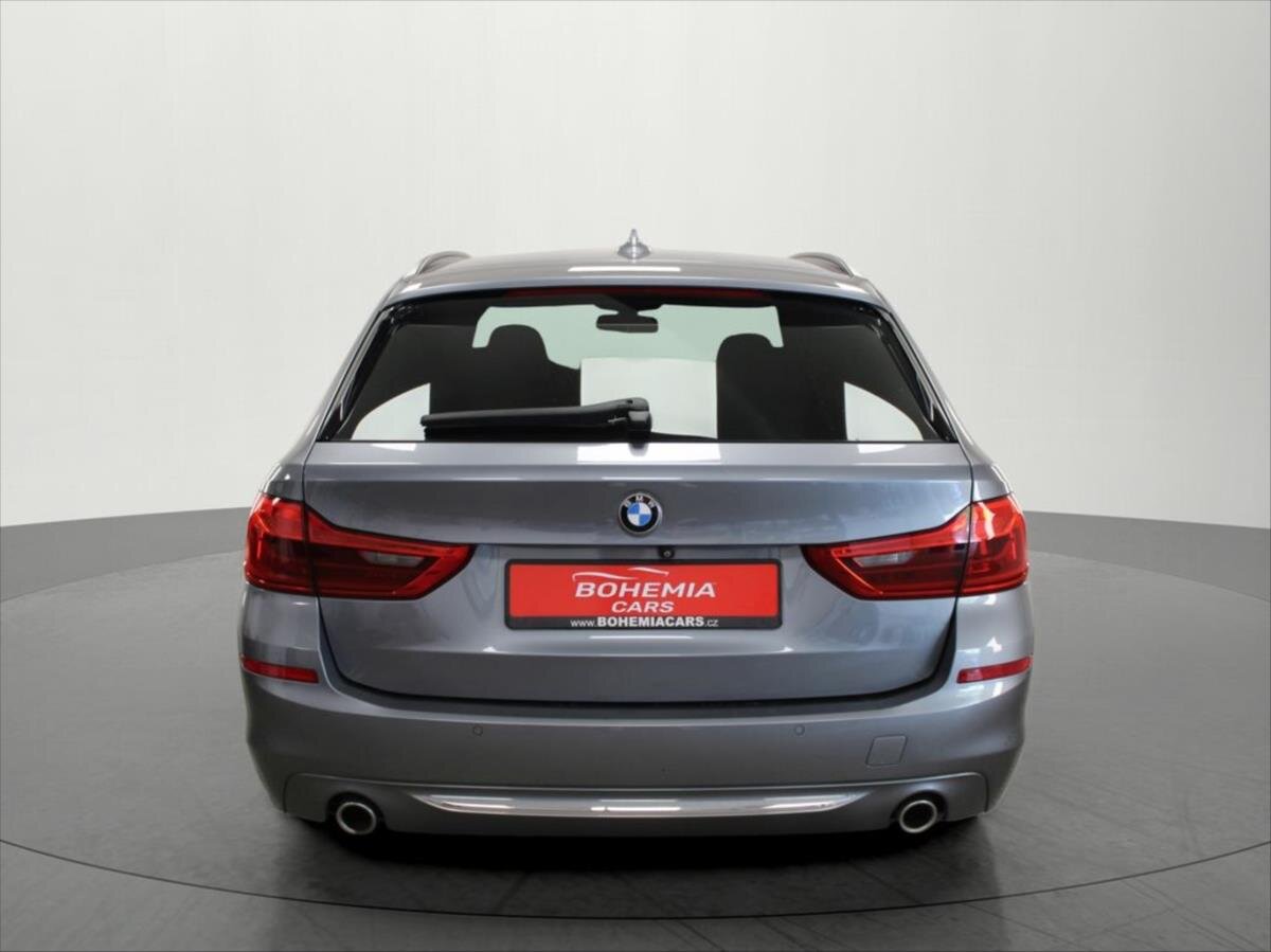 BMW Řada 5 Kombi 2,0 l 140 kw