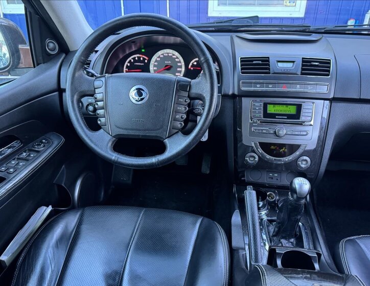 SsangYong Rexton SUV 2,0 l 114 kw