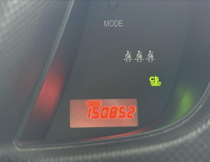 Toyota Urban Cruiser Hatchback 1,3 l 74 kw