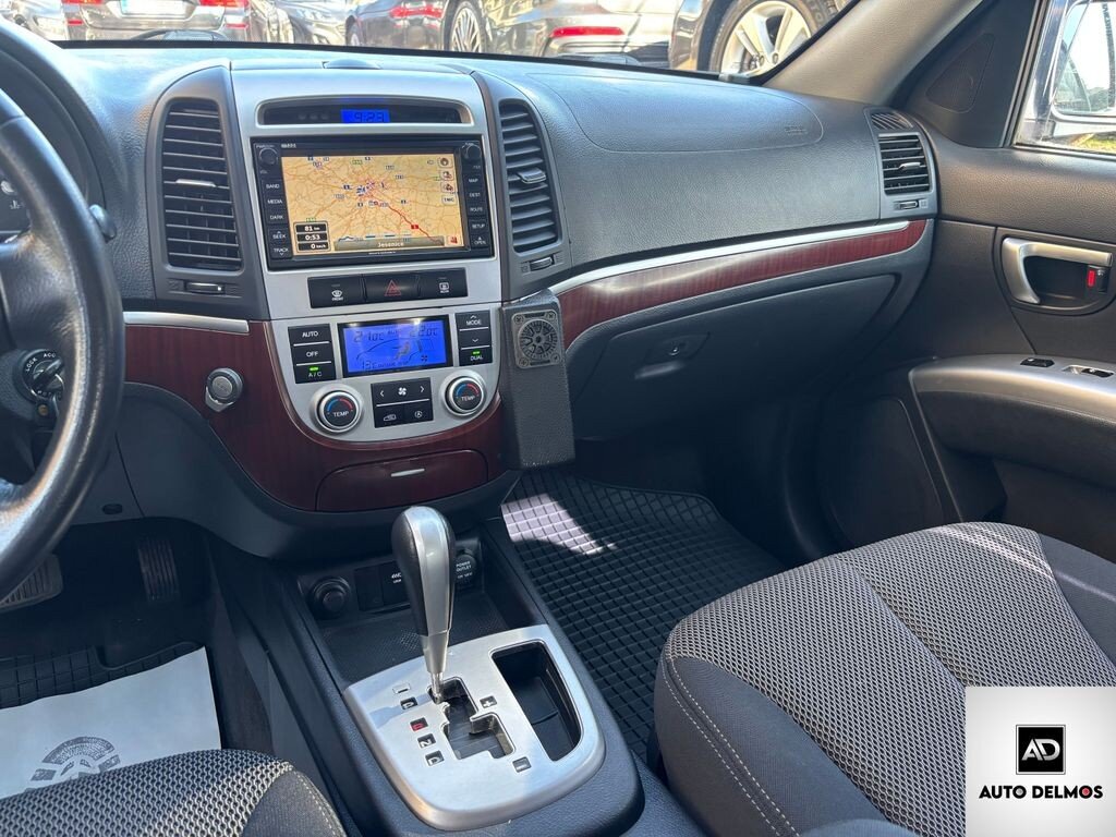 Hyundai Santa Fe SUV / Terénní 2,2 l 114 kw