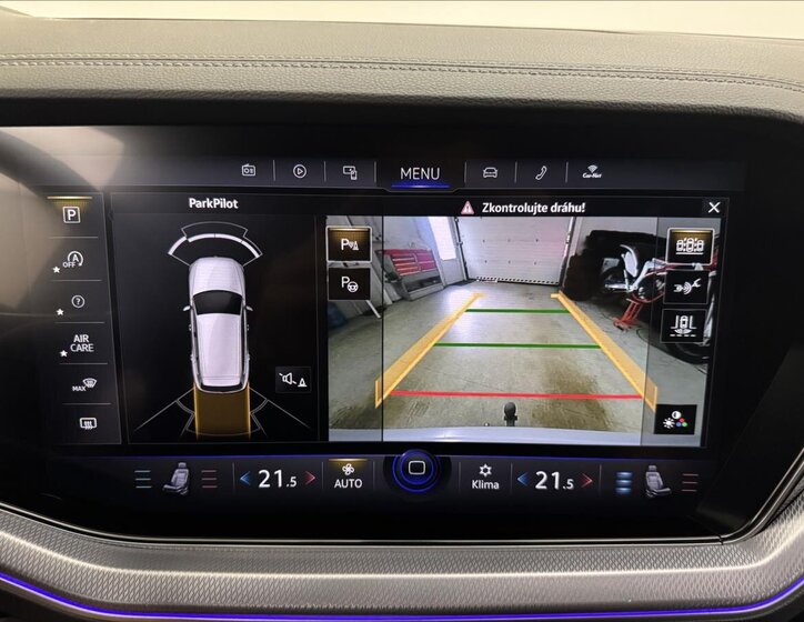 Volkswagen Touareg 29