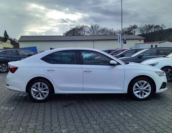 Škoda Octavia Liftback 2,0 l 85 kw