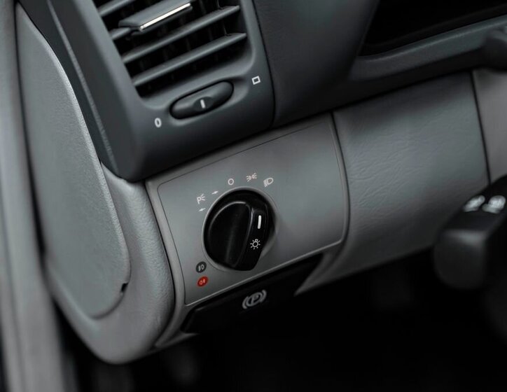 Mercedes-Benz CLK Kupé 4,3 l 205 kw