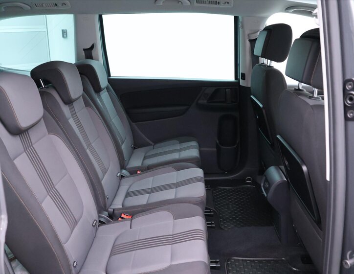 Volkswagen Sharan 15