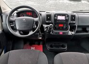 Peugeot Boxer Valník 2,2 l 121 kw