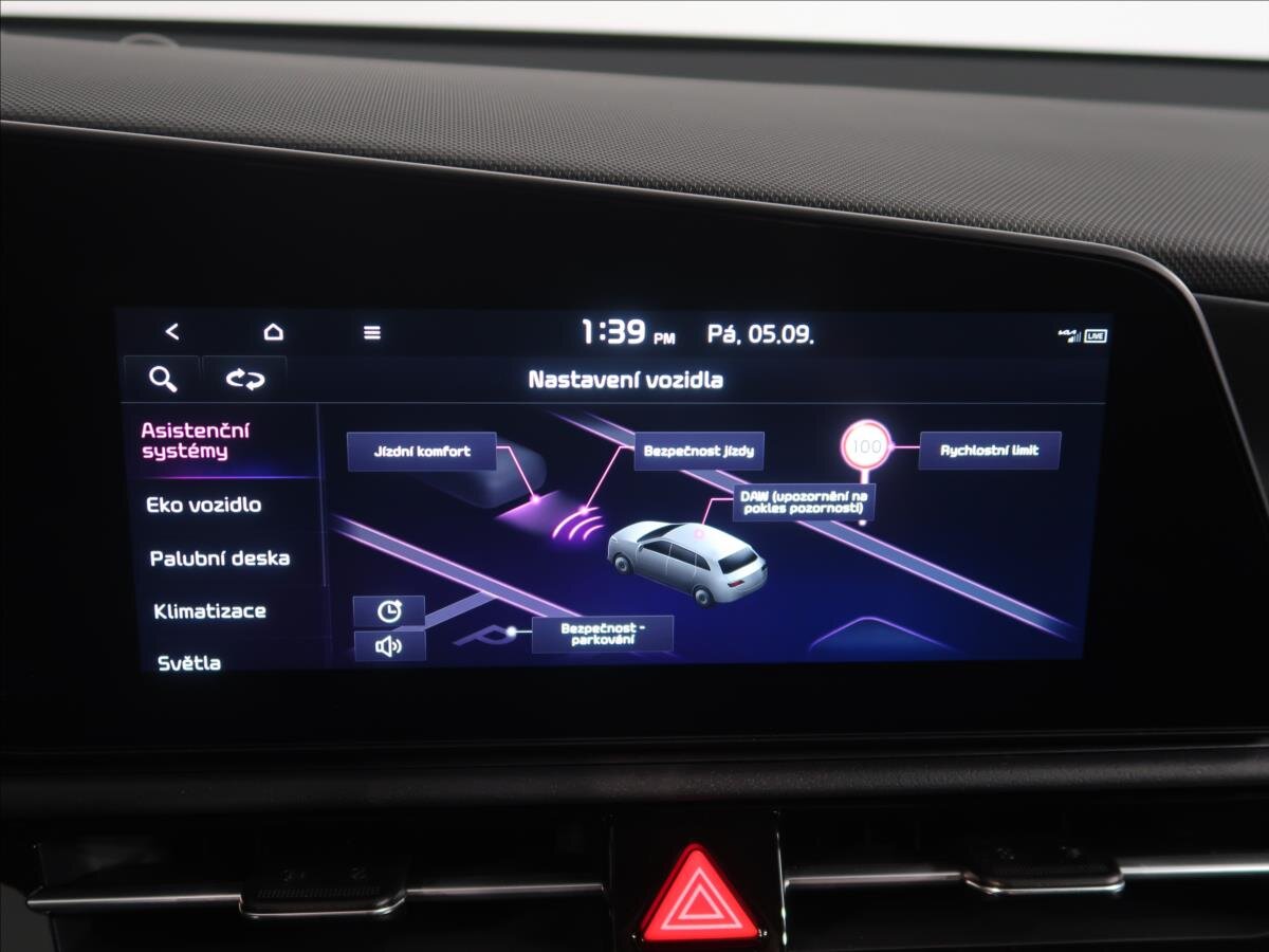 KIA Niro CUV / Crossover 1,6 l 95 kw
