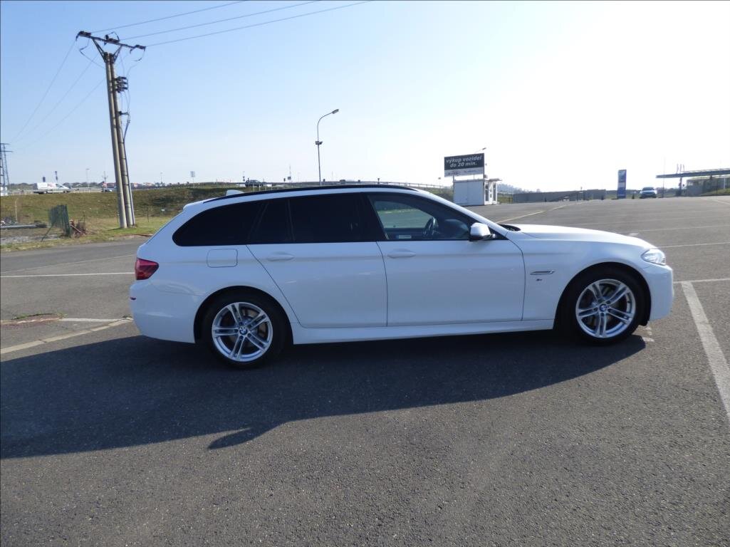 BMW Řada 5 Kombi 2,0 l 160 kw