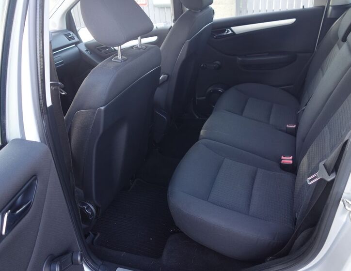 Mercedes-Benz Třídy B 24