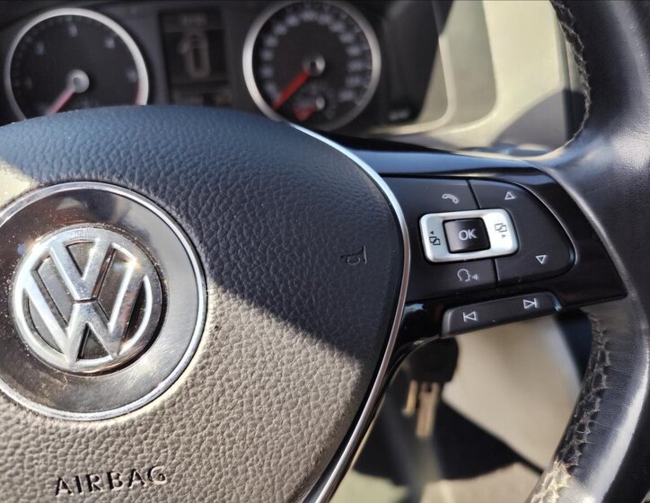 Volkswagen Transporter Kombi 2,0 l 110 kw