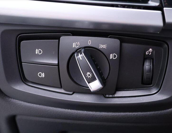 BMW X5 SUV 3,0 l 190 kw