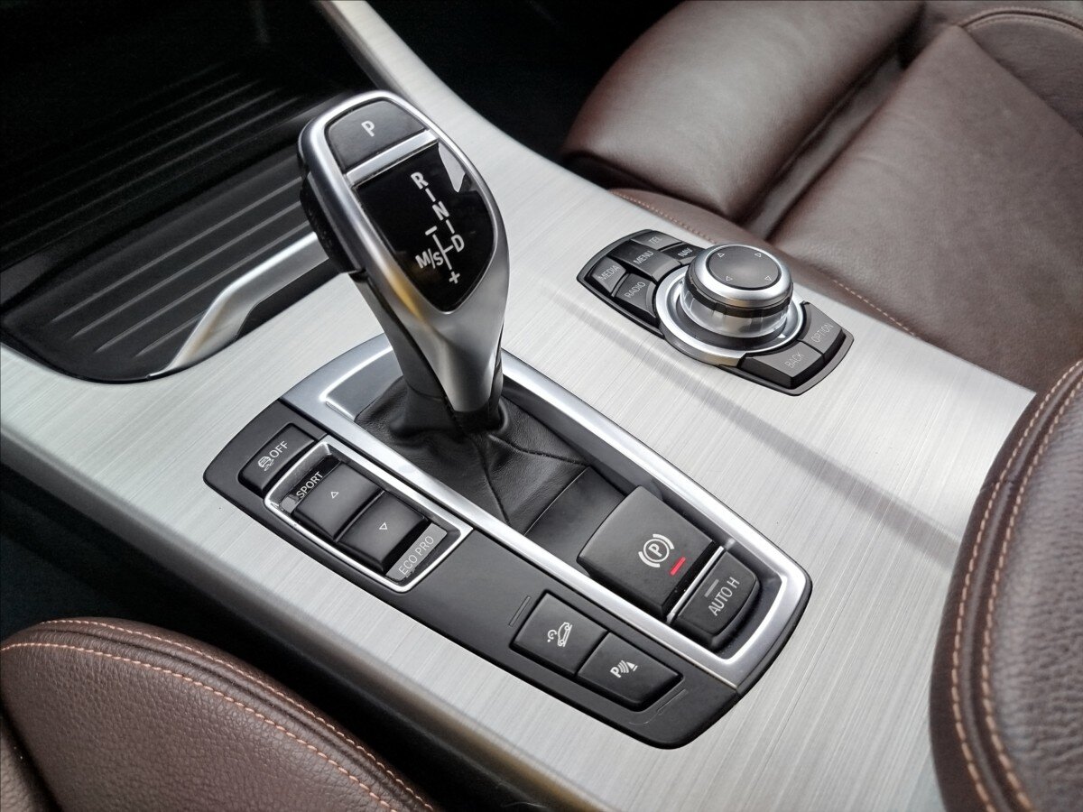 BMW X3 SUV / Terénní 3,0 l 190 kw