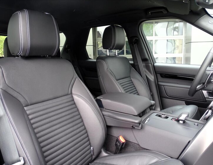 Land Rover Discovery SUV 3,0 l 184 kw