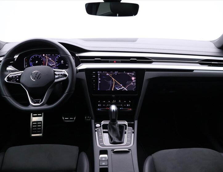 Volkswagen Arteon Kombi 2,0 l 140 kw