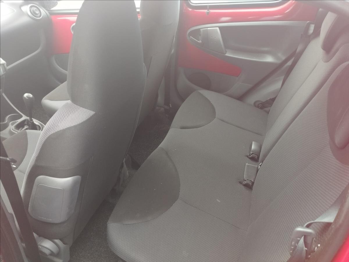 Toyota Aygo Hatchback 998,0 50 kw